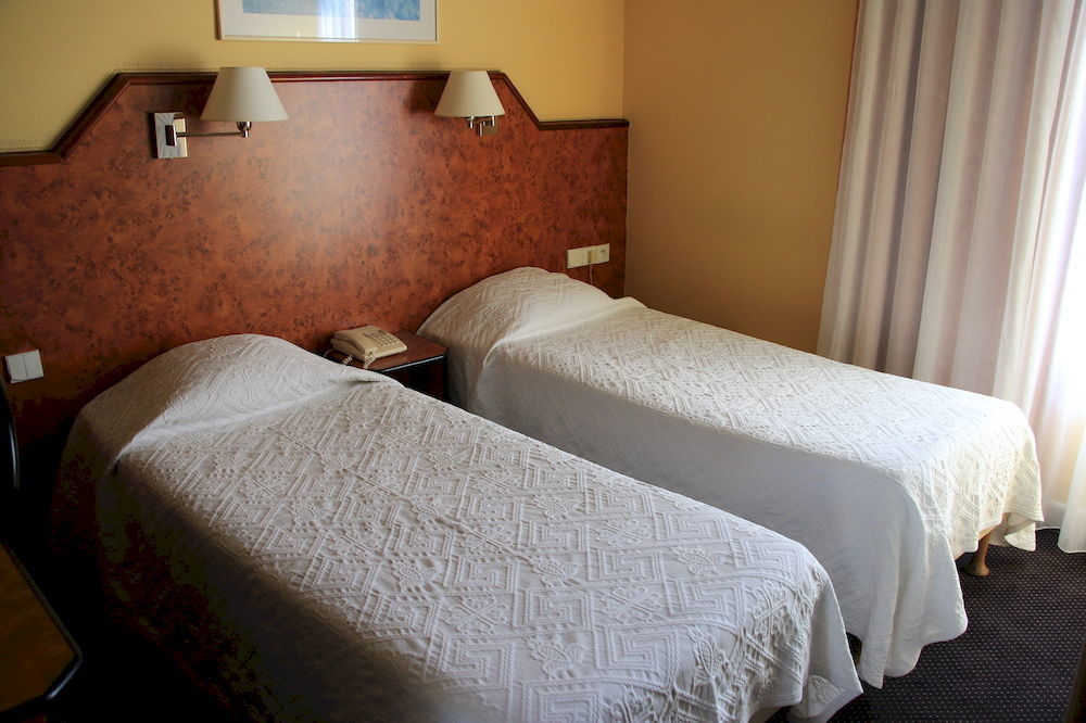 Hotel De Paris Boulogne-Billancourt Extérieur photo