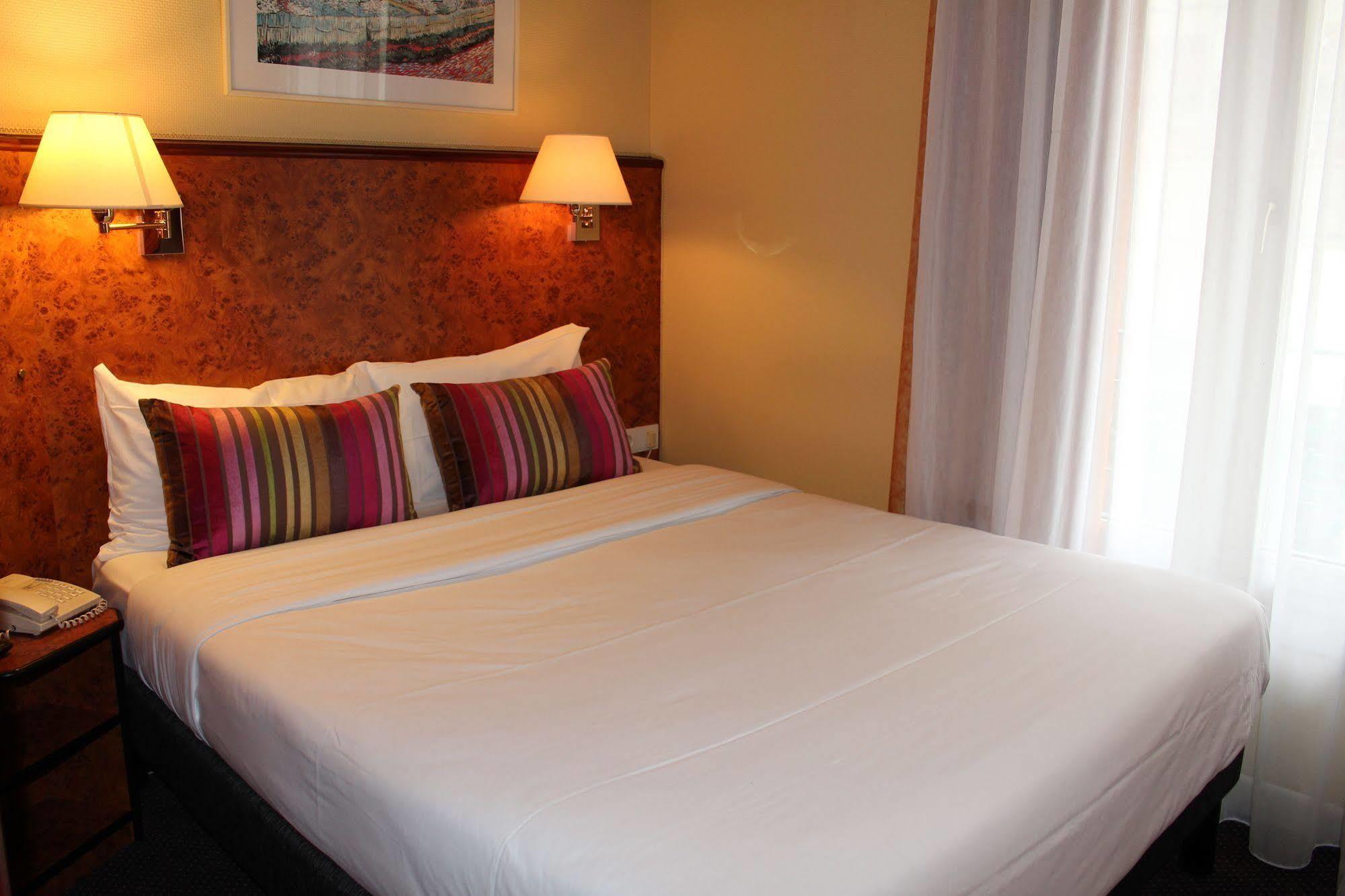 Hotel De Paris Boulogne-Billancourt Extérieur photo